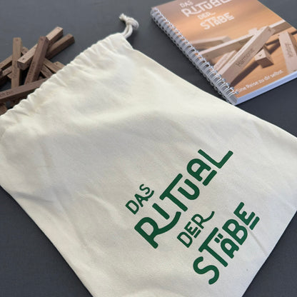 &quot;Das Ritual der Stäbe&quot; Set in Walnuss