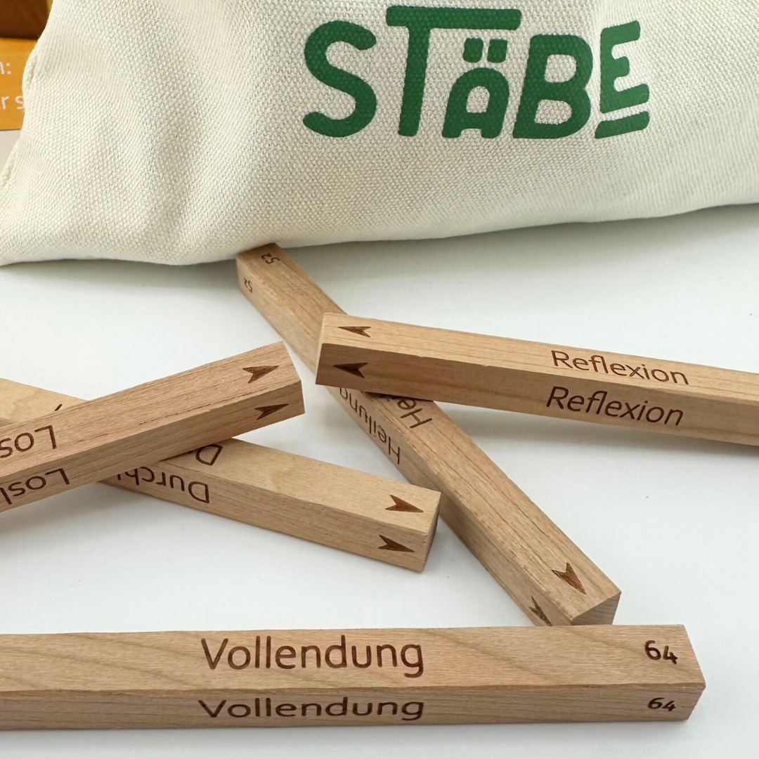 "Das Ritual der Stäbe" Set in Kirsche